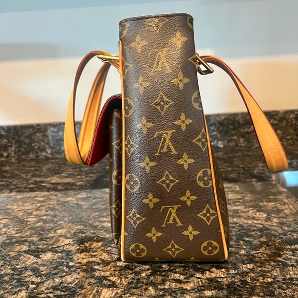 Louis Vuitton Multiplicite. Guaranteed authentic. - Picture 7 of 14